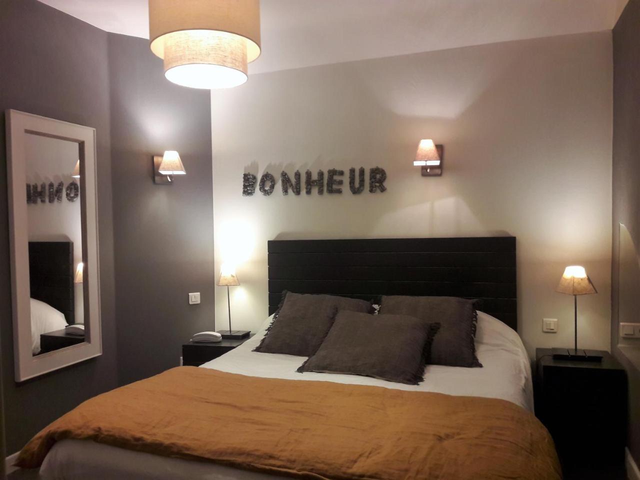 Logishotels Le Relais Du Quercy Meyssac Luaran gambar